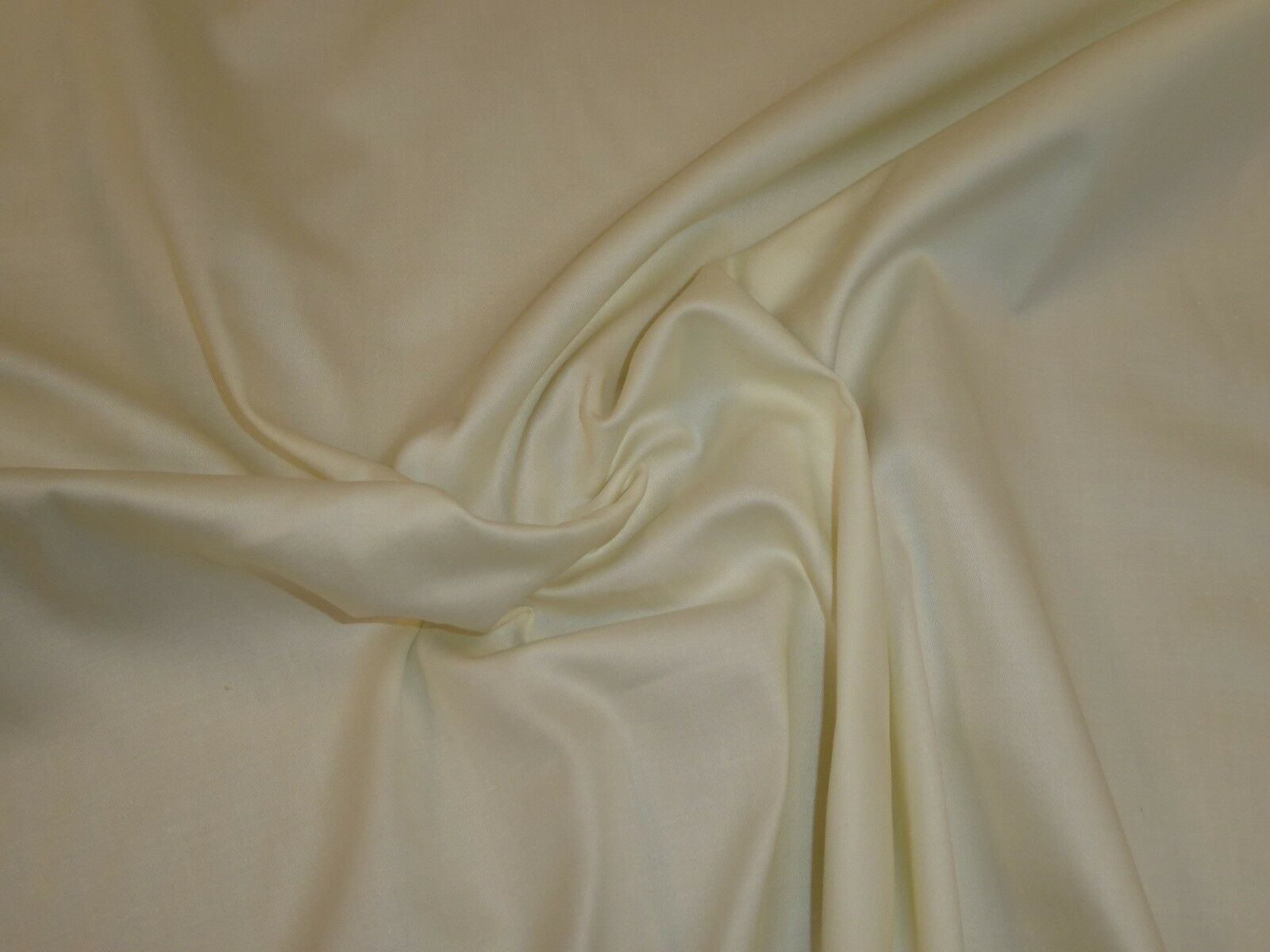 10 Metres Cotton Sateen Light Cream Curtain Lining Fabric 