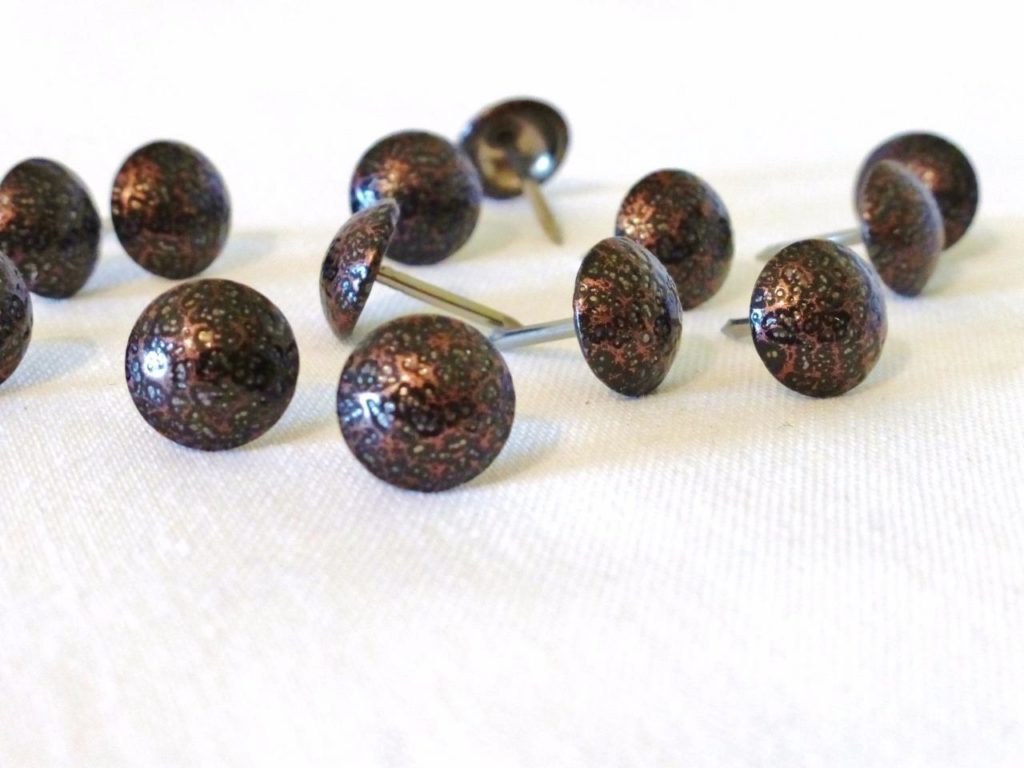 Dokpav 100 Pcs Vintage Upholstery Tacks, Brass Thumb Tacks Antique Bronze Stud Tacks Drawing